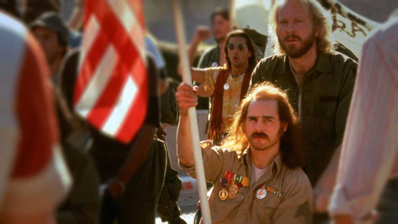 7月4日に生まれて﻿を観﻿る | Netflix