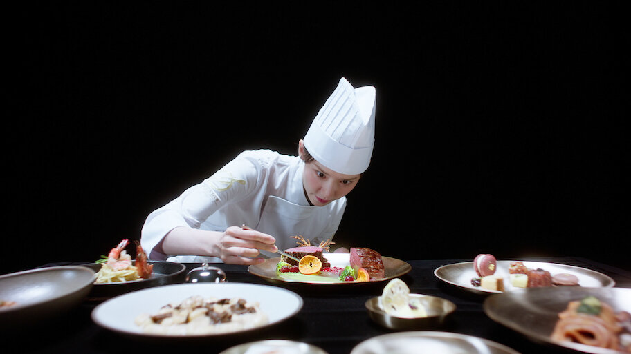 暴君のシェフ　ノリゲ ソヌ・ヨンヨの養子、著名ホテルの総括シェフだった「『暴君の