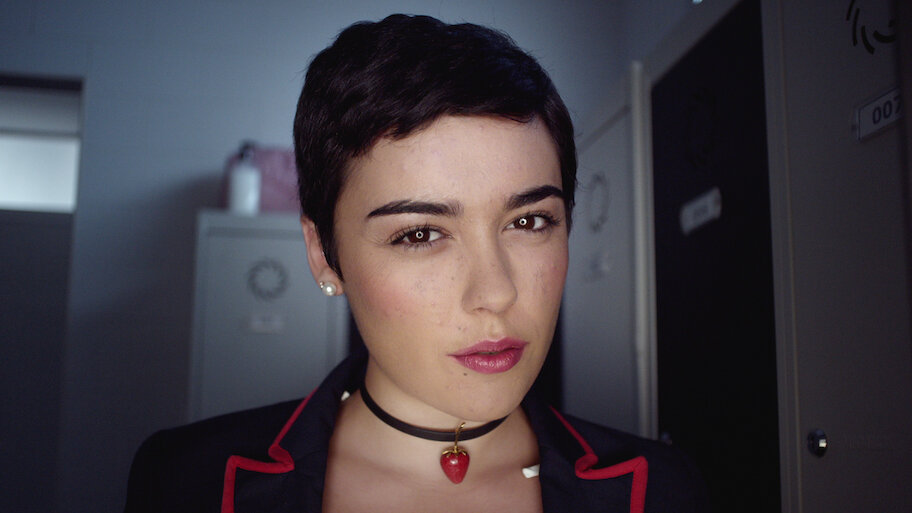 【Khanh Nguyen】エリート ネロ ELITE NERO 動作良好 Watch Elite | Netflix Official Site