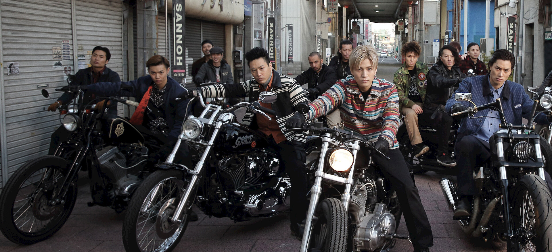 HiGH&LOW THE MOVIE﻿を観﻿る | Netflix